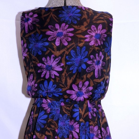 VTG 60's Daisy Floral Pleated Scooter Dress XS/S - Picture 2 of 12